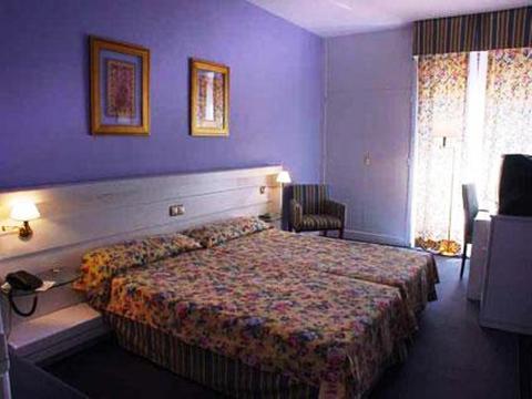 Hotel Las Cigueenas Трухильо Экстерьер фото