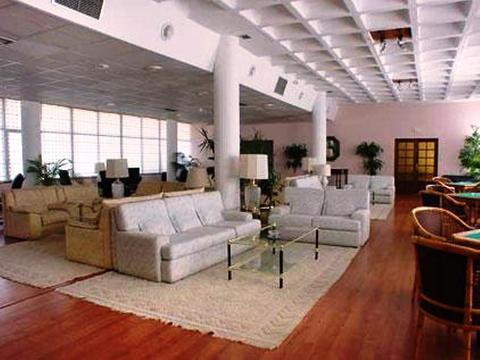 Hotel Las Cigueenas Трухильо Экстерьер фото
